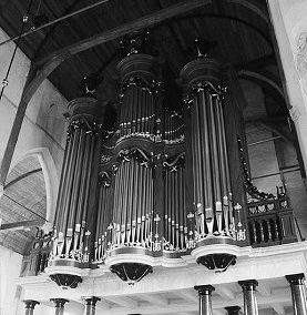 Jan Jongepier: Over Five ages organ history in the Martinikerk at Franeker