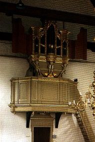 The organ in the Hervormde Kerk at Sassenheim by Wim Diepenhorst & Rogér van
Dijk
