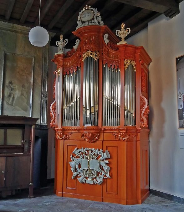 De kas van het Seijbel-orgel in het Nationaal Orgelmuseum