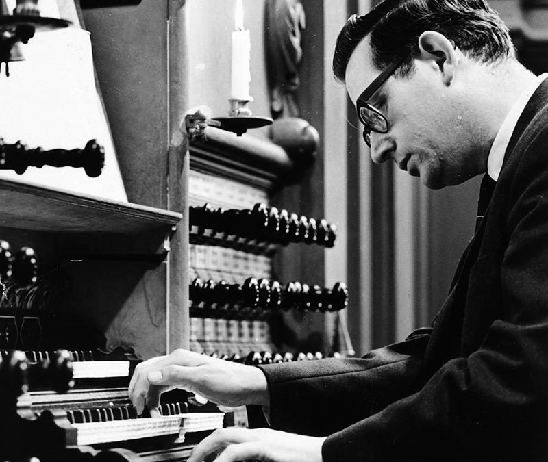 Piet Kee (30 August 1927 – 25 May 2018) – Artistic willfulness and infinite precision