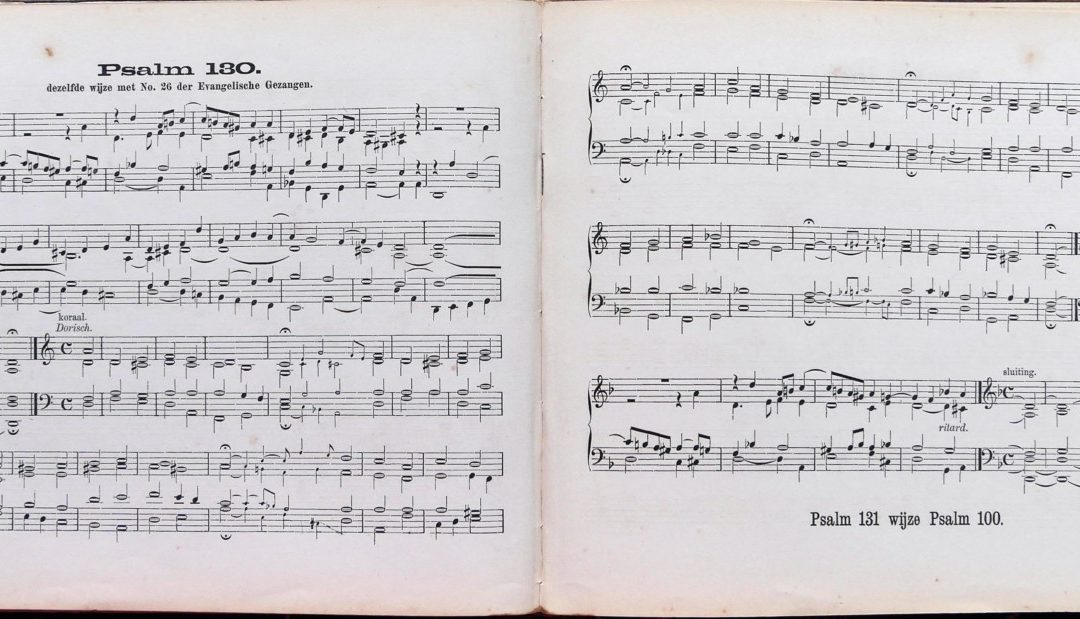 The use of the organ in protestant church services between 1886 and 1938. Part3: The accompanying of congregational singing