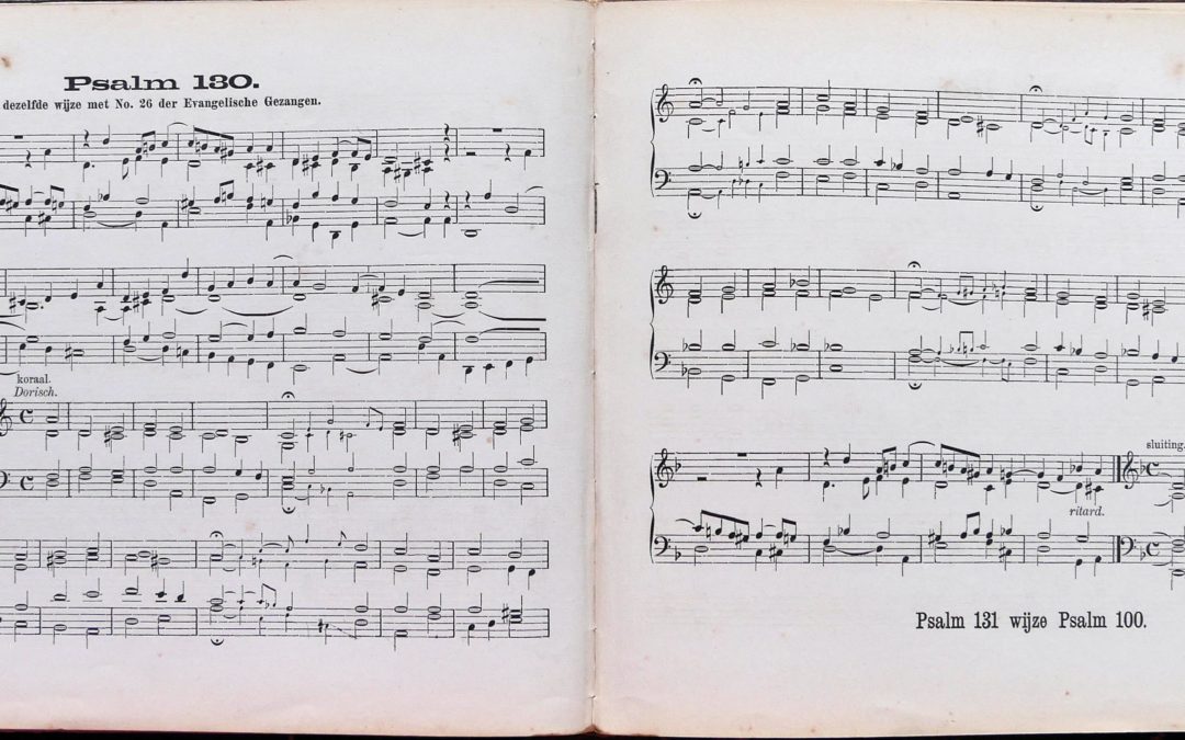 The use of the organ in protestant church services between 1886 and 1938. Part3: The accompanying of congregational singing