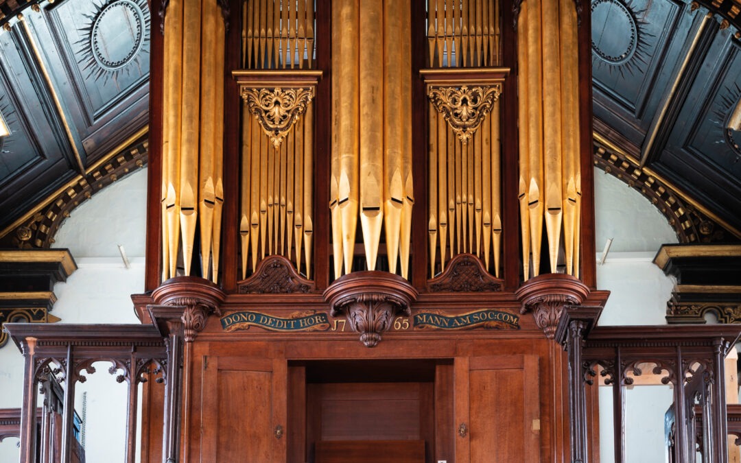 The Organ of Peterhouse Chapel, Cambridge